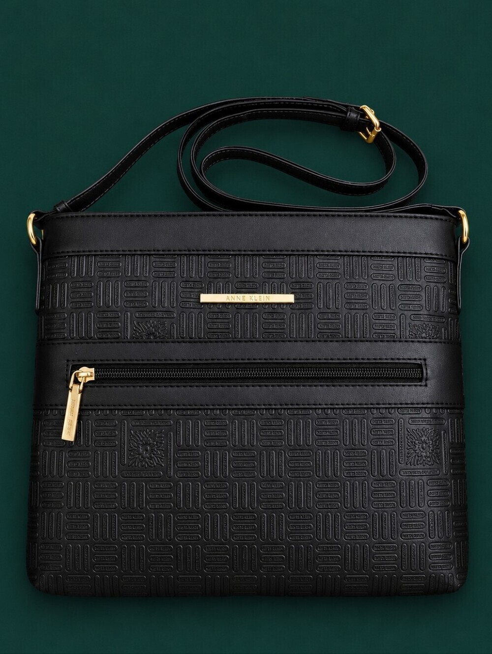 3/$30 Anne KLEIN Faux Leather Logo Crossbody Bag